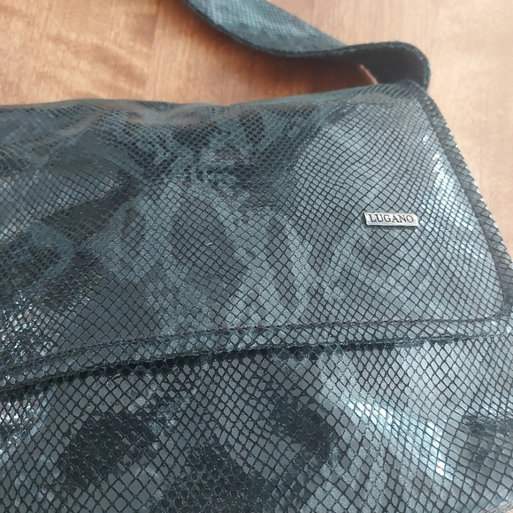 LUGANO snakeskin print glazed soft leather bag black purse Made in Italy - Picture 8 of 14